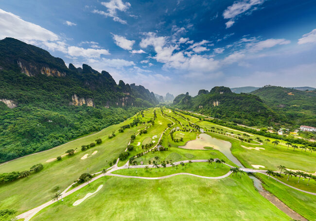 Sân golf Phượng Hoàng