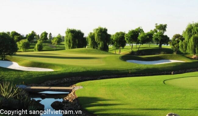 Sân golf Vân Trì, Vân Trì Golf Club