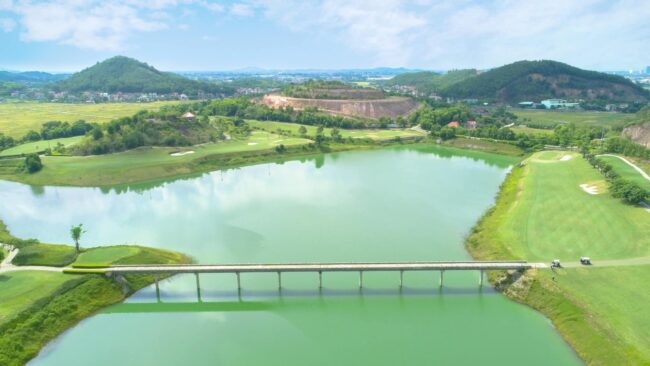 Amber Hill Golf - Sân golf Bắc Giang