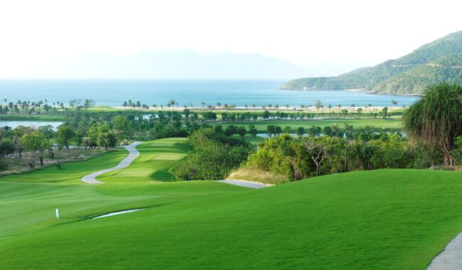 Bảng giá sân Vinpearl Golf Nha Trang