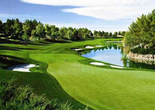 Sân golf ở Quảng Ngãi