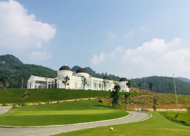 Sân tập golf ở Hà Nam