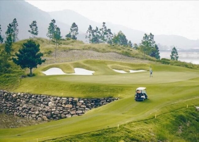 Sân tập golf ở Vĩnh Phúc