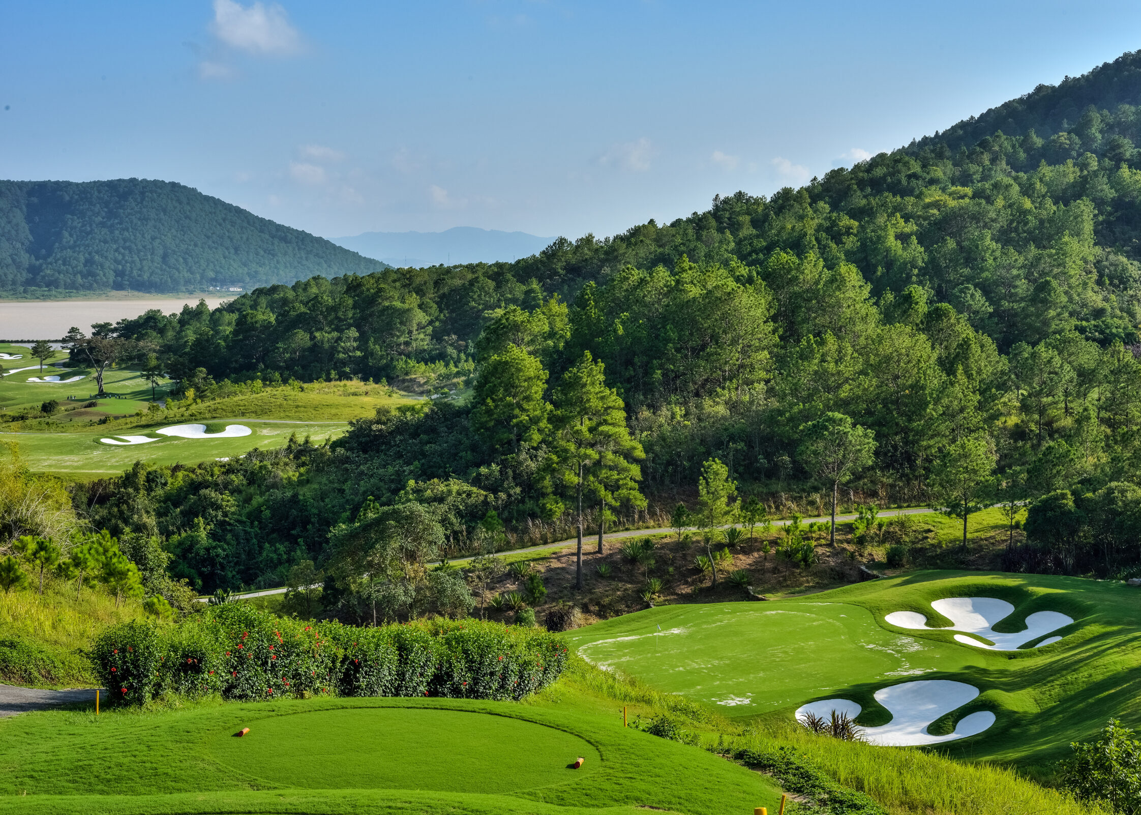 Tổng hợp 3 sân tập golf ở Lâm Đồng được review nhiều nhất