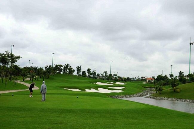 Sân tập golf himlam