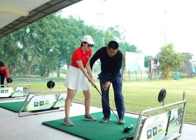 sân tập golf Đảo Sen