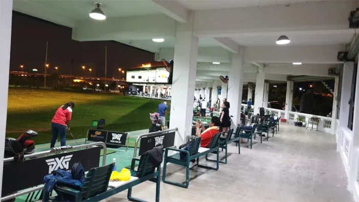 Sân tập golf Rạch Chiếc có hệ thống đèn đêm phục vụ quý golfer Sân tập golf Rạch Chiếc có hệ thống đèn đêm phục vụ quý golfer
