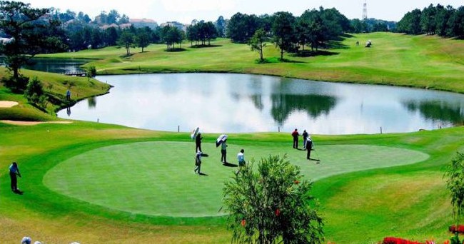 Sân tập golf Đồi Cù - Sân tập golf ở Lâm Đồng