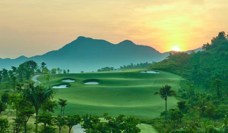 Top 2 sân tập golf ở Đà Nẵng nhất định phải đến cập nhật 09/2023