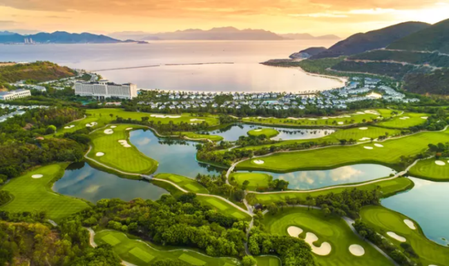 Sân golf Nha Trang Vinpearl Golf Nha Trang