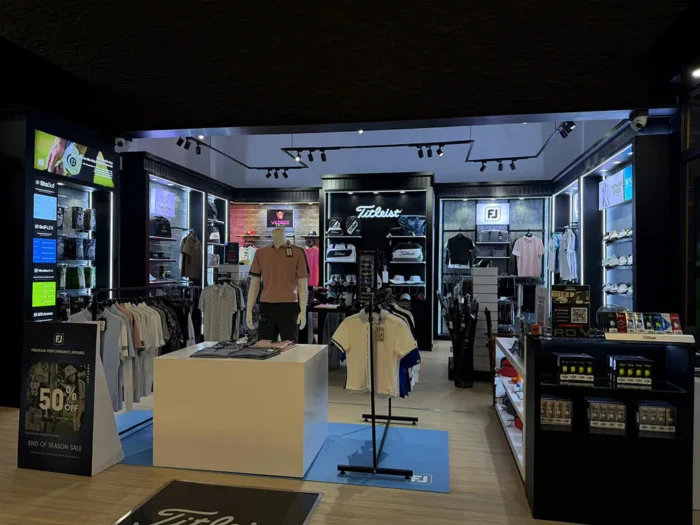 Hình ảnh Proshop tại sân Phú Mỹ