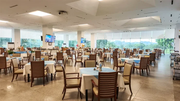 Twin doves golf club có hệ thống nhà hàng sang trọng Twin doves golf club có hệ thống nhà hàng sang trọng