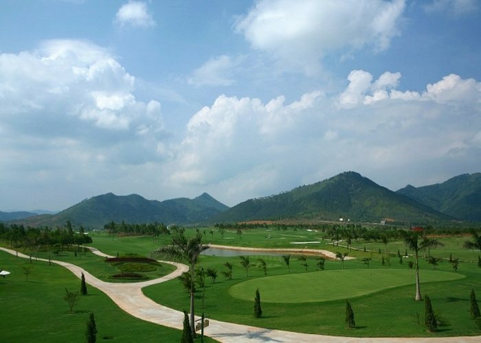 Hà Nội Golf Club với diện tích lớn 108ha