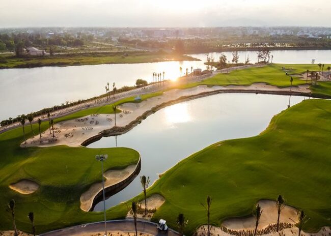 Sân golf Brg Đà Nẵng, BRG Danang Golf Resort- Sân golf với view biển ấn tượng