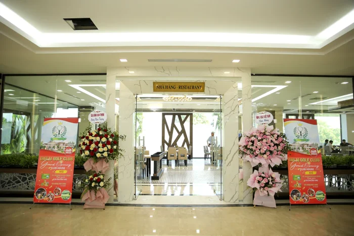 Hình ảnh nhà hàng tại sân Đại Lải