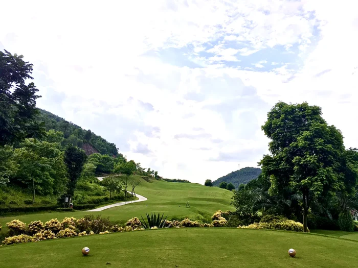 Địa hình phân tầng độc đáo của sân golf Yên Dũng Địa hình phân tầng độc đáo của sân golf Yên Dũng