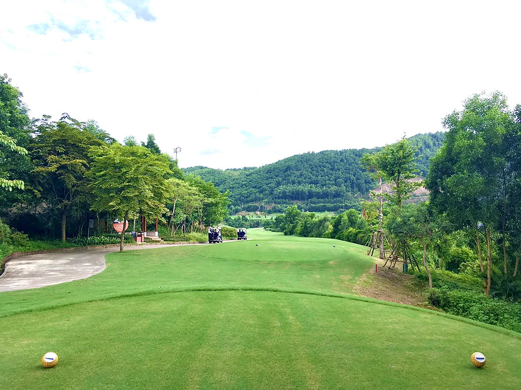 Hình ảnh sân golf Amber Hill - Sân golf Yên Dũng Bắc Giang Sangolfvietnam (3)