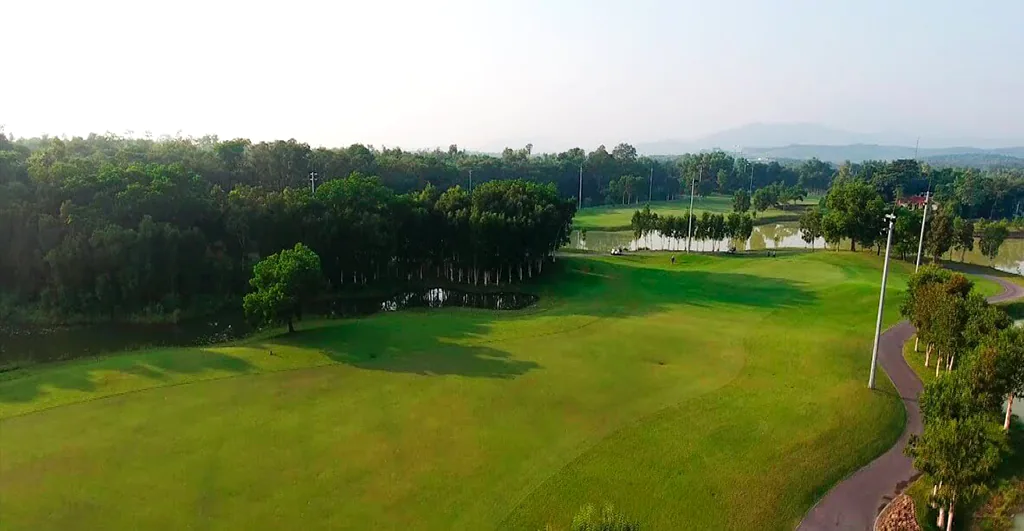 Bảng giá sân golf Đại Lải - Đại Lải Golf Club
