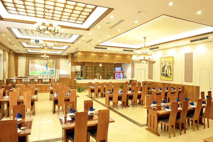 Nhà hàng - Ẩm thực Nhà hàng - Ẩm thực