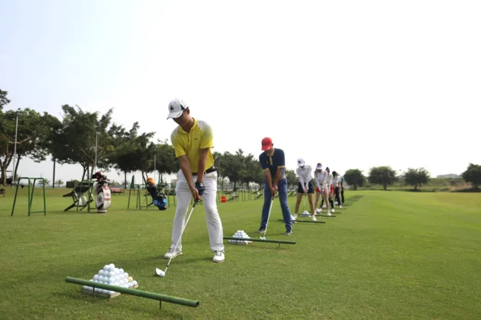 Hình ảnh sân tập golf Hoàng Gia - Sân Golf Yên Thắng Hình ảnh sân tập golf Hoàng Gia - Sân Golf Yên Thắng
