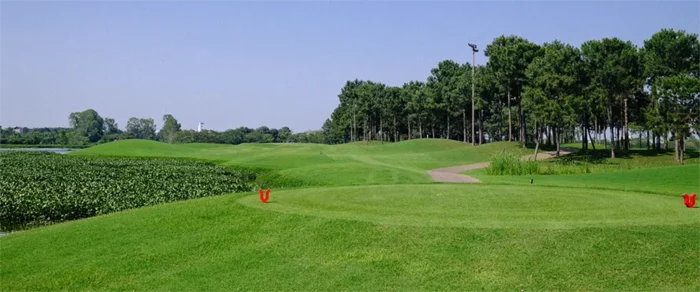 Tổng quan về sân golf Vân Trì - Van Tri Golf Club