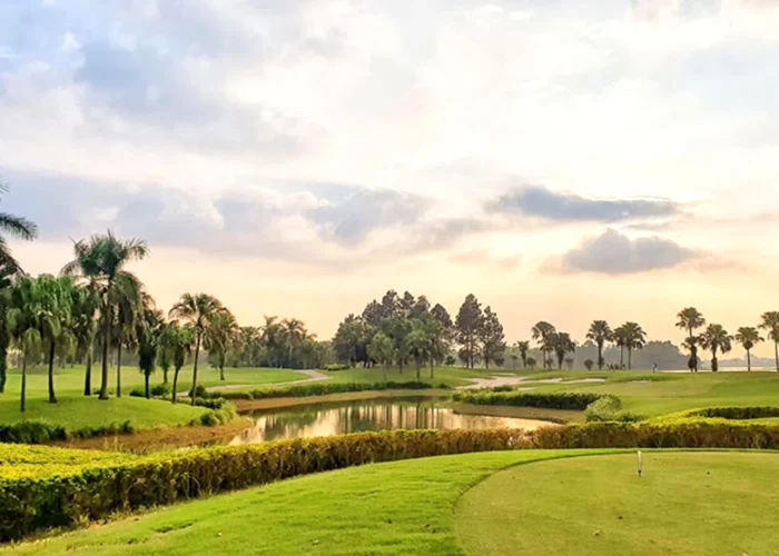 Hình ảnh sân golf Đầm Vạc Vĩnh Phúc Hình ảnh sân golf Đầm Vạc Vĩnh Phúc