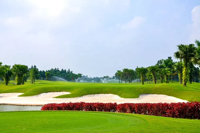 Sân golf Đầm Vạc Heron Lake Sân golf Đầm Vạc Heron Lake