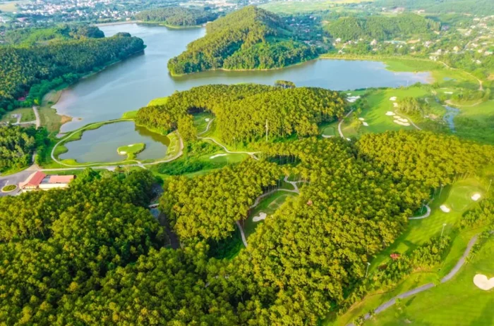 Hình ảnh sân golf Tràng An Ninh Bình Hình ảnh sân golf Tràng An Ninh Bình