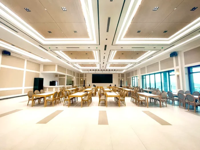 Thực đơn phong phú kết hợp tinh hoa ẩm thực quốc tế và hương vị đặc trưng Việt Nam Sân Golf Glory với nhà hàng có thực đơn phong phú kết hợp tinh hoa ẩm thực quốc tế và hương vị đặc trưng Việt Nam