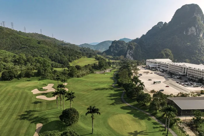 Bảng giá Sân Golf Phoenix - (Sân Golf Phượng Hoàng) Bảng giá Sân Golf Phoenix - (Sân Golf Phượng Hoàng)